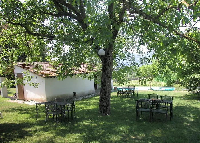 Attractive Apartment In Old Farmhouse On The Estate With Pool